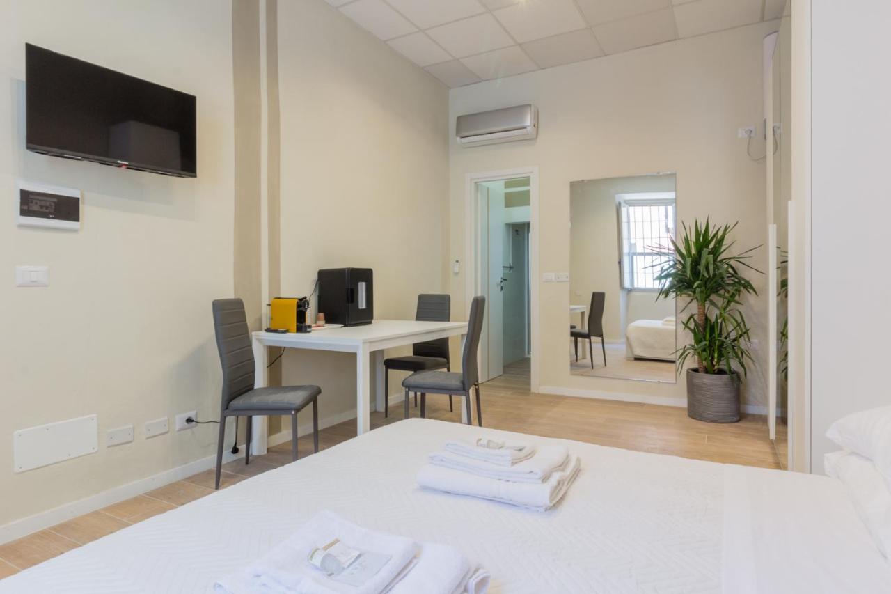 Center Guest house *