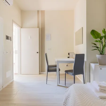 Center Rooms Plasencia Exterior foto