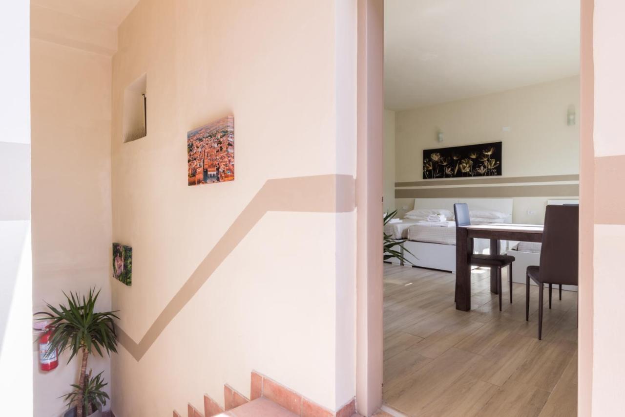 Center * Plasencia